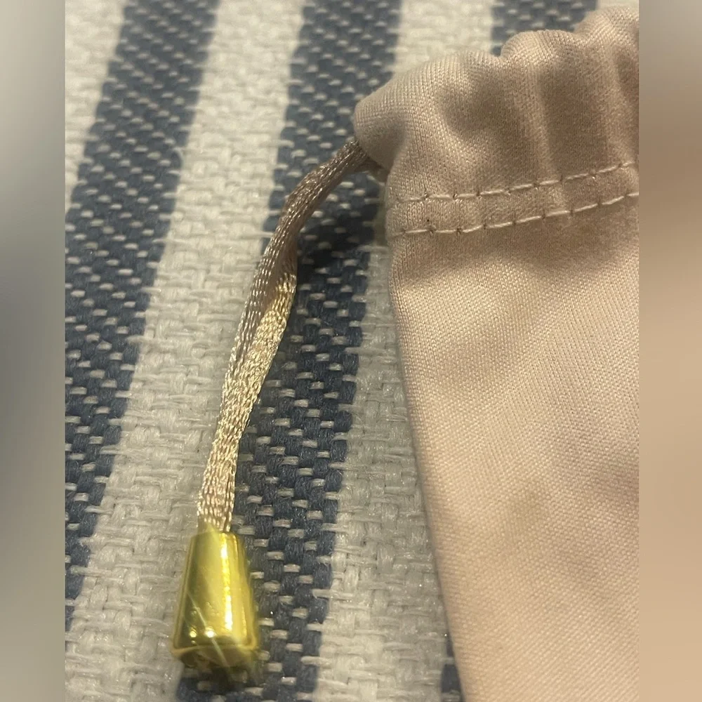 BVLGARI Soft Beige Drawstring Pouch_3